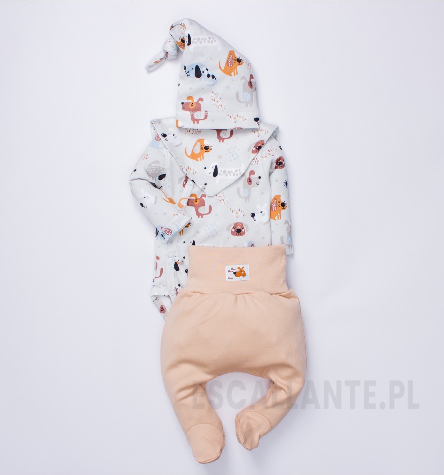 Komplet niemowlęcy PIESKI: body-półśpiochy-czapka-apaszka