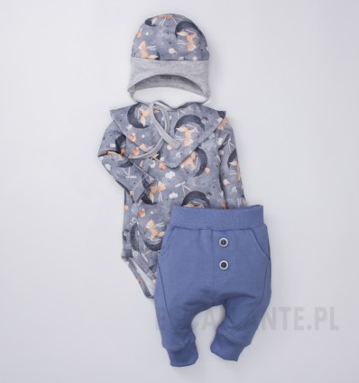 Komplet niemowlęcy MOON: body-spodnie-czapka-apaszka