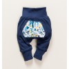 Granatowe spodnie niemowlęce THE KING z bawełny organicznej dla chłopca