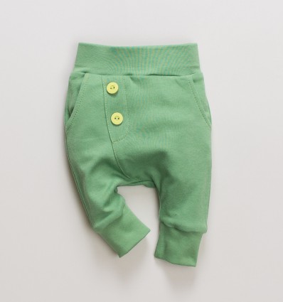 Zielone spodnie niemowlęce TUKAN z bawełny organicznej dla chłopca