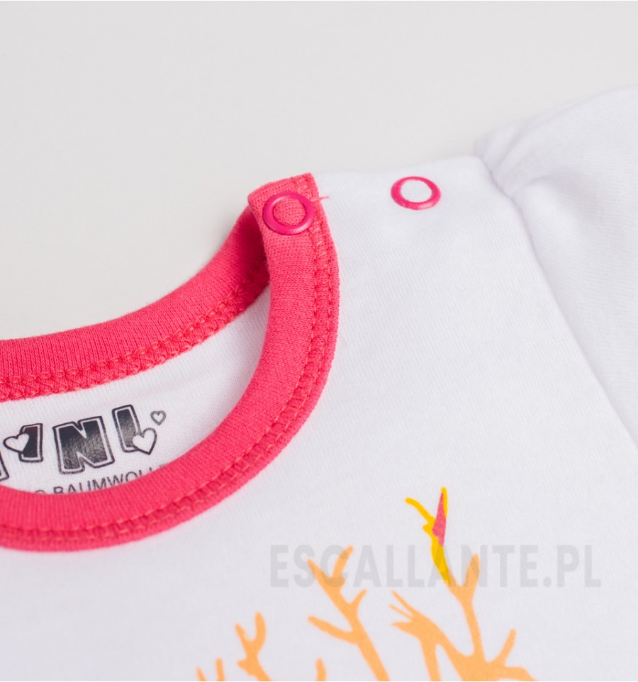 Bialy t-shirt niemowlęcy RAFA KORALOWA z bawełny organicznej dla dziewczynki